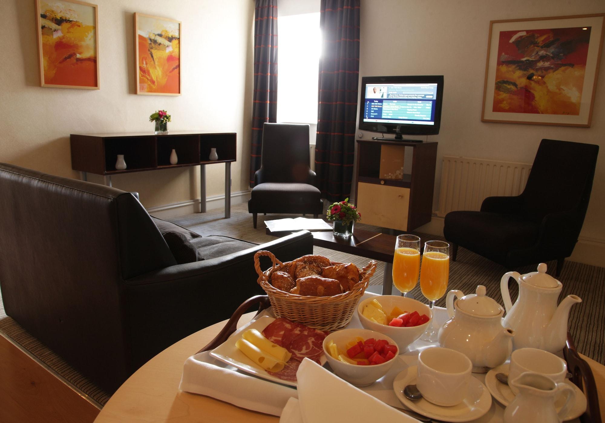 The Angel Hotel Cardiff Eksteriør billede